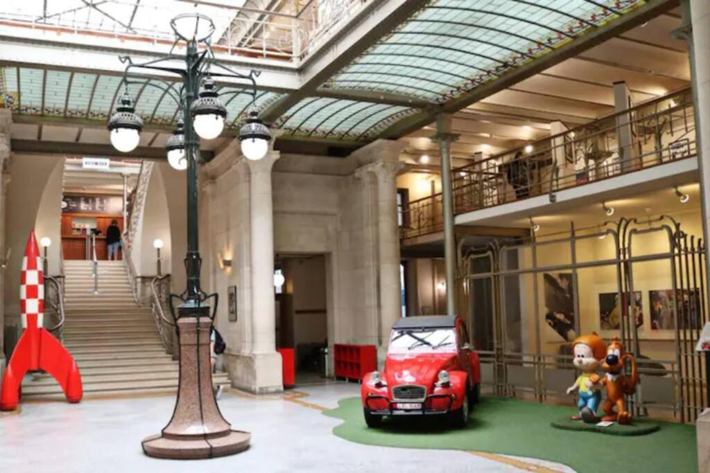 L'Industrial - 500M Musee Bd Angouleme Ngoại thất bức ảnh